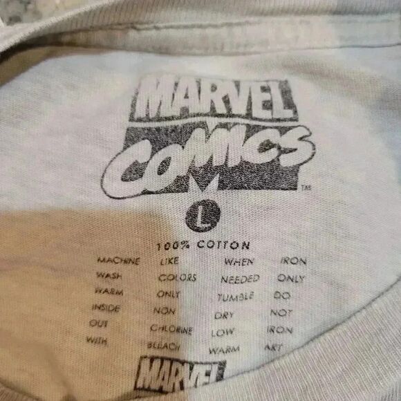 Captain America Marvel Comics Men's Distressed Ivory Cotton Knit - Picture 4 of 4